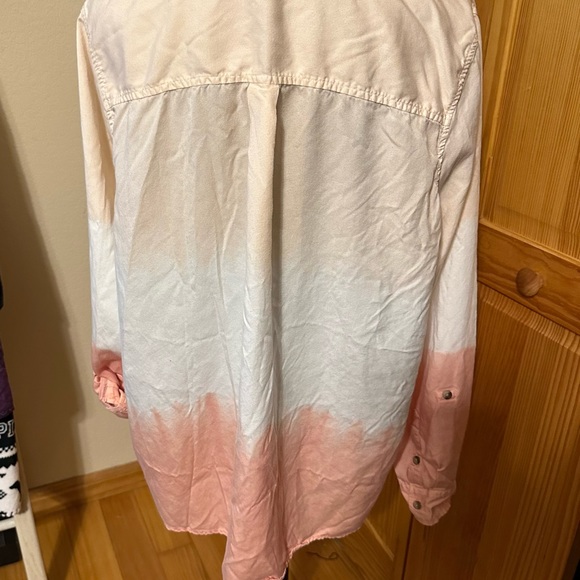 “New Directions” Blouse - Picture 5 of 8